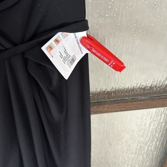 Mac Duggal EMBELLISHED SLEEVE JERSEY WRAP GOWN size 10 $498 New - Picture 11 of 13